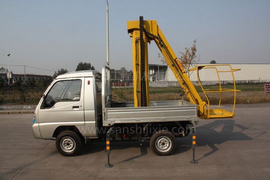點(diǎn)擊查看詳細(xì)信息<br>標(biāo)題：電動(dòng)作業(yè)車 閱讀次數(shù)：2830