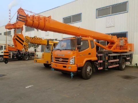 點擊查看詳細(xì)信息<br>標(biāo)題：16噸唐駿汽車吊 閱讀次數(shù)：2102